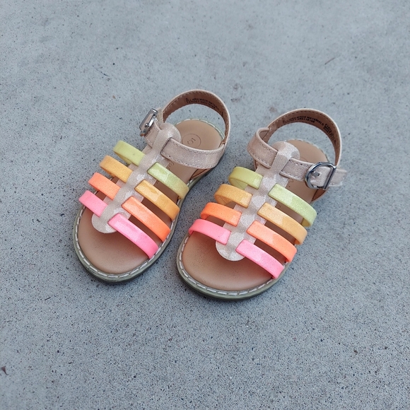 Cat and Jacket Toddler Shanel Fisherman Sandals - Picture 4 of 9